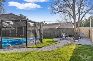 8 Arapaho Dr, Pensacola, FL 32507 - Photo 27