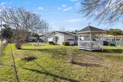 820 S K St, Pensacola, FL 32502 - Photo 13