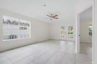 1613 Governor's Dr, Pensacola, FL 32514 - Photo 5