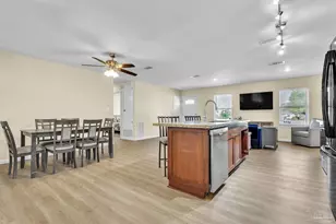 1172 New Haven Dr, Cantonment, FL 32533 - Photo 7