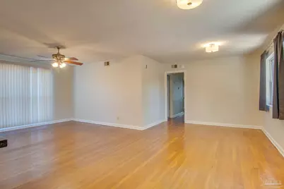 4977 Springhill Dr, Pensacola, FL 32503 - Photo 7