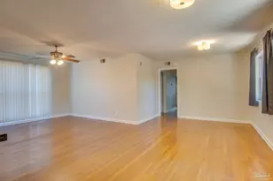 4977 Springhill Dr, Pensacola, FL 32503 - Photo 7