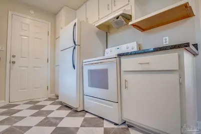 4977 Springhill Dr, Pensacola, FL 32503 - Photo 13