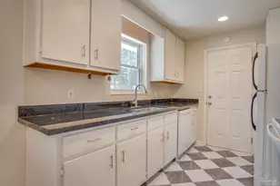 4977 Springhill Dr, Pensacola, FL 32503 - Photo 11