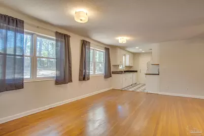 4977 Springhill Dr, Pensacola, FL 32503 - Photo 9