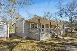 2508 Thomas McCall Ln, McDavid, FL 32568 - Photo 5