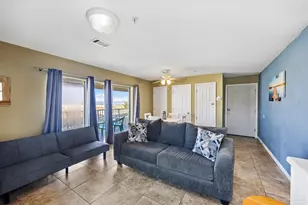 7464 Sunset Harbor Dr, Navarre, FL 32566 - Photo 3