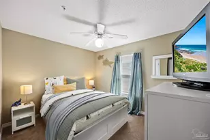 7464 Sunset Harbor Dr, Navarre, FL 32566 - Photo 13