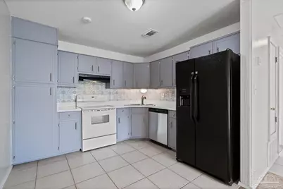 1301 Redwood Ln #A, Gulf Breeze, FL 32563 - Photo 11