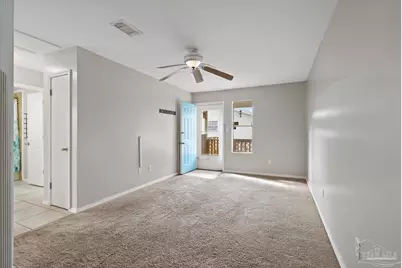 1301 Redwood Ln #A, Gulf Breeze, FL 32563 - Photo 9