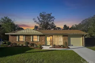 403 Seamarge Ln, Pensacola, FL 32507 - Photo 1