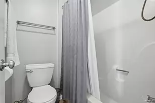 3878 Sail Wind Dr, Gulf Breeze, FL 32563 - Photo 21