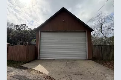 2685 Monica Ln, Cantonment, FL 32533 - Photo 3