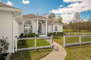 435 Meander Ln, Cantonment, FL 32533 - Photo 3