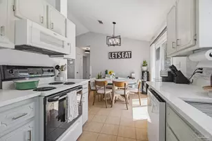 1184 Signal Hill Ln, Pensacola, FL 32514 - Photo 3