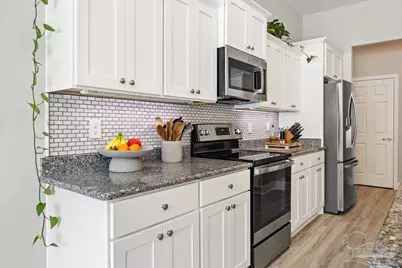 2487 Jeffers Ct, Navarre, FL 32566 - Photo 17