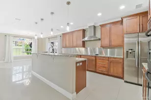 2017 Hesperia Way, Pensacola, FL 32505 - Photo 7