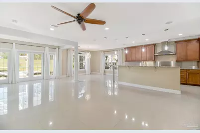 2017 Hesperia Way, Pensacola, FL 32505 - Photo 41