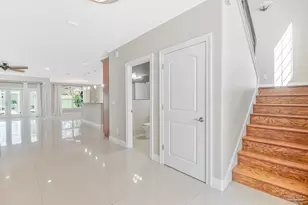 2017 Hesperia Way, Pensacola, FL 32505 - Photo 19