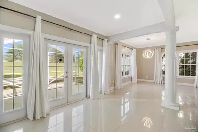 2017 Hesperia Way, Pensacola, FL 32505 - Photo 11