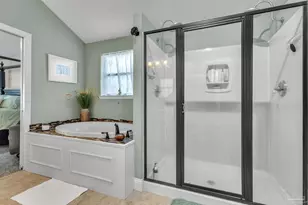 2017 Jessica Way, Navarre, FL 32566 - Photo 15