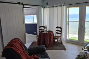 825 Bayshore Dr, Pensacola, FL 32507 - Photo 11