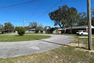 5 Bell Ct, Pensacola, FL 32507 - Photo 3