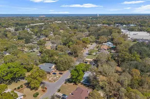 1211 Tamara Dr, Pensacola, FL 32504 - Photo 53