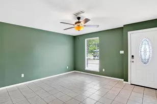 913 Bartow Ave, Pensacola, FL 32507 - Photo 3