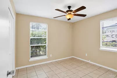 913 Bartow Ave, Pensacola, FL 32507 - Photo 9