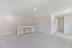 9797 Windy Hill Rd, Pensacola, FL 32526 - Photo 17