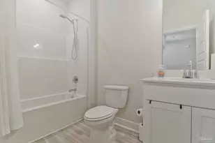 9797 Windy Hill Rd, Pensacola, FL 32526 - Photo 29