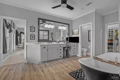 697 Palomar Dr, Pensacola, FL 32507 - Photo 55