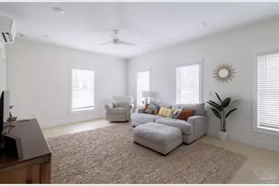 1806 E Hernandez St, Pensacola, FL 32503 - Photo 33