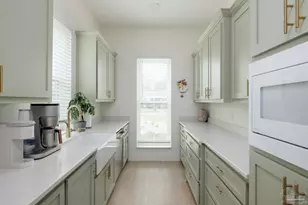 1806 E Hernandez St, Pensacola, FL 32503 - Photo 15