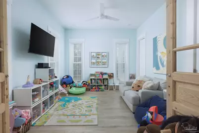 1806 E Hernandez St, Pensacola, FL 32503 - Photo 5