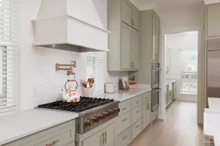 1806 E Hernandez St, Pensacola, FL 32503 - Photo 13