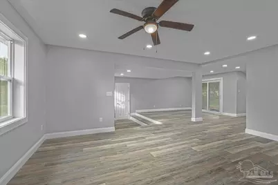 8 Mindoro Cir, Pensacola, FL 32507 - Photo 15