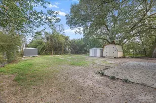 8 Mindoro Cir, Pensacola, FL 32507 - Photo 33