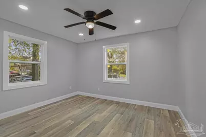 8 Mindoro Cir, Pensacola, FL 32507 - Photo 19