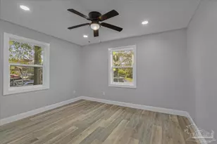 8 Mindoro Cir, Pensacola, FL 32507 - Photo 19