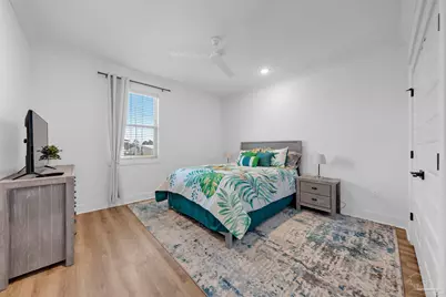5626 Trout Ln, Pensacola, FL 32507 - Photo 23