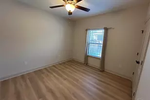 4081 Manchester Ct, Pace, FL 32571 - Photo 9