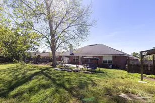 1566 Twin Pines Cir, Cantonment, FL 32533 - Photo 9