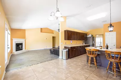 1566 Twin Pines Cir, Cantonment, FL 32533 - Photo 5