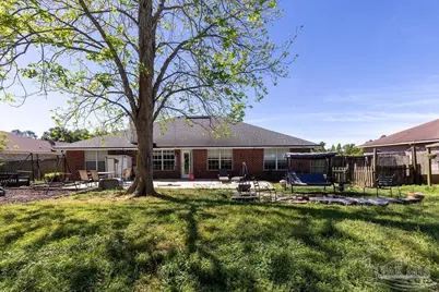 1566 Twin Pines Cir, Cantonment, FL 32533 - Photo 33