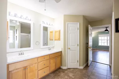 1566 Twin Pines Cir, Cantonment, FL 32533 - Photo 15