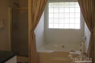 7259 Rampart Way, Pensacola, FL 32505 - Photo 5