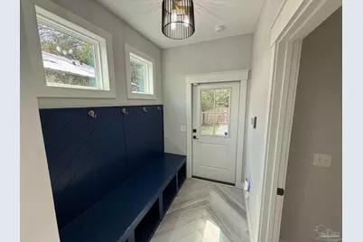 1011 K St, Pensacola, FL 32501 - Photo 15