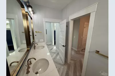 1011 K St, Pensacola, FL 32501 - Photo 19